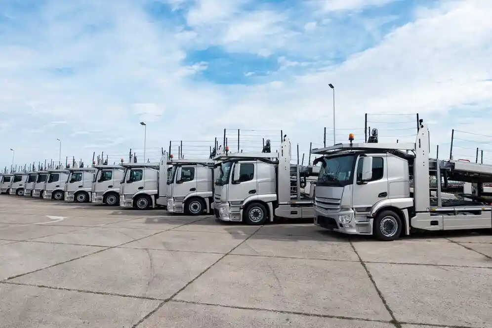 Open auto shipping service banner background