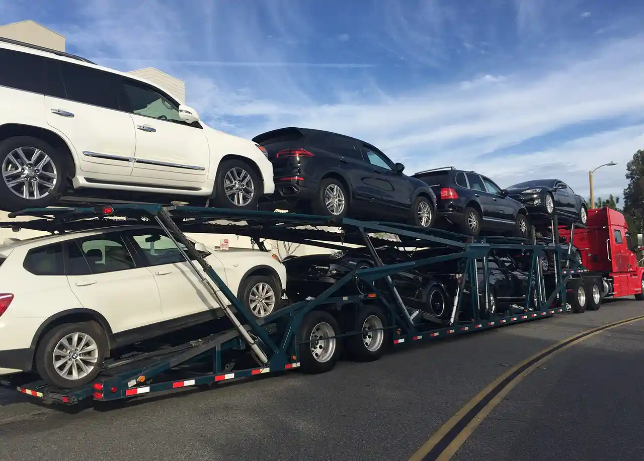 The <span>Pros and Cons</span> of Open Car Shipping illustration